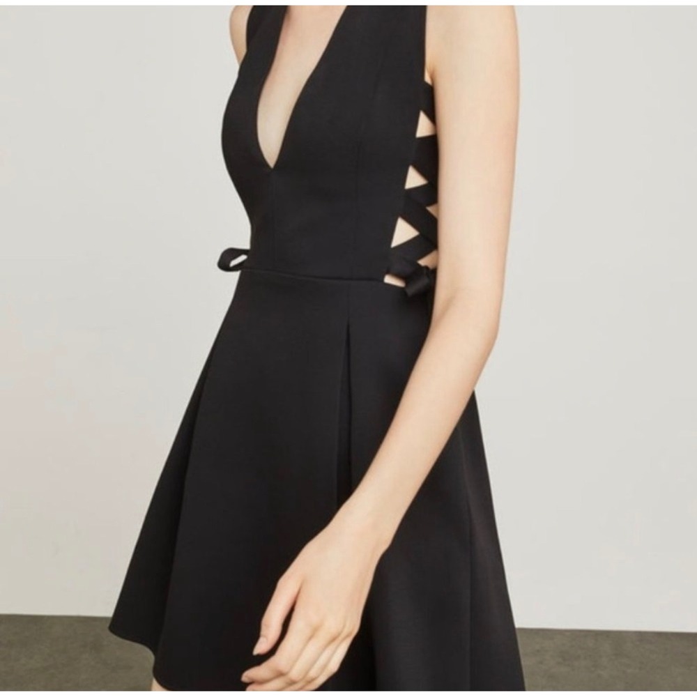 BCBGMAXAZRIA Kalia Mini Dress Womens 10 Black Side Lace Up V-Neck Sleeveless LBD